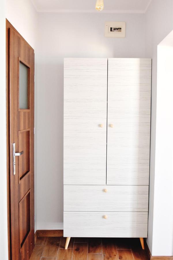 레바 Zakotwiczeni B&B 외부 사진